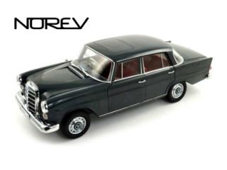Mercedes 200 Limousine 1966, tummanharmaa