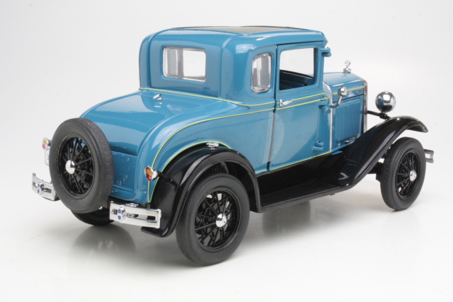 Ford A Model Coupe 1931, sininen/musta
