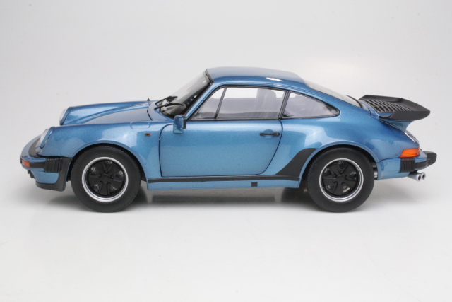 Porsche 911 Turbo 3,3 1977, sininen