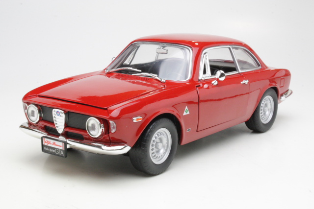 Alfa Romeo Giulia Sprint GTA 1965, punainen