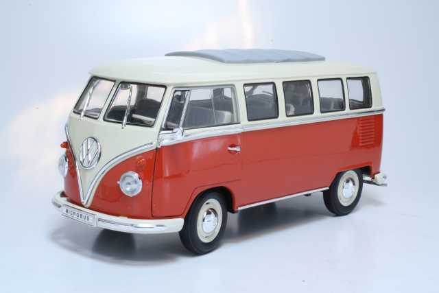 VW T1 Bus 1962, punainen/kerma