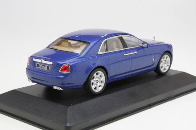 Rolls-Royce Ghost 2009, sininen