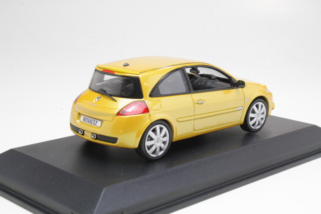 Renault Megane RS 2004, keltainen