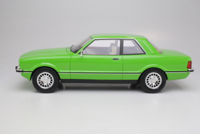 Ford Taunus TC2 Ghia 1976, vihreä