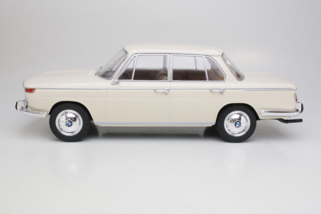 BMW 2000Ti 1966, beige