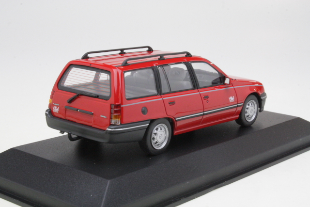 Opel Kadett E Caravan 1989, punainen