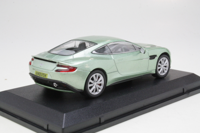 Aston Martin Vanquish Coupe, vihreä