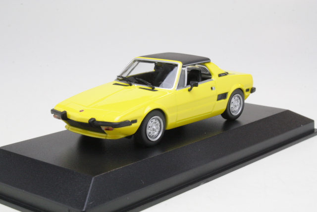 Fiat X1/9 1974, keltainen