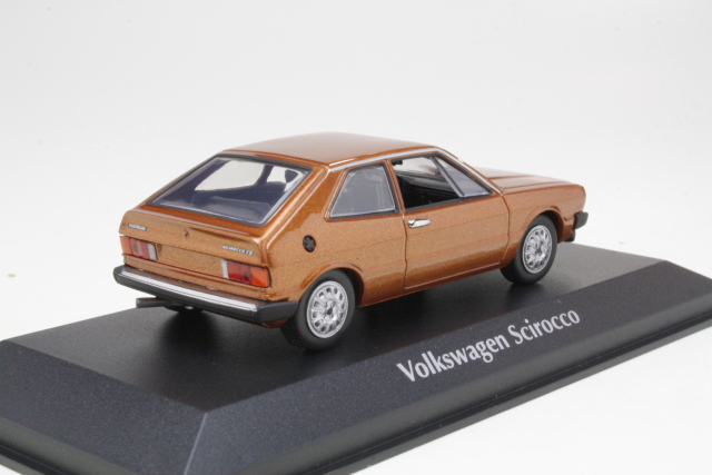 VW Scirocco 1974, ruskea