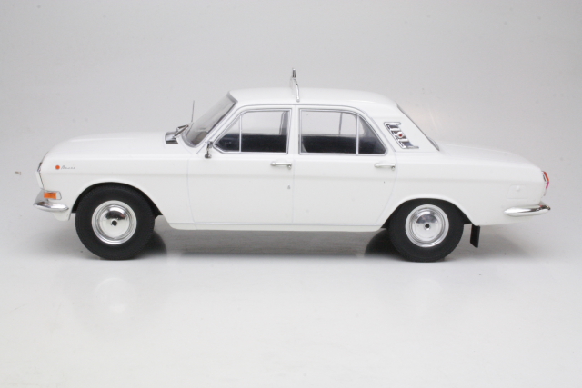Volga GAZ M24 1969, valkoinen "Taxi"