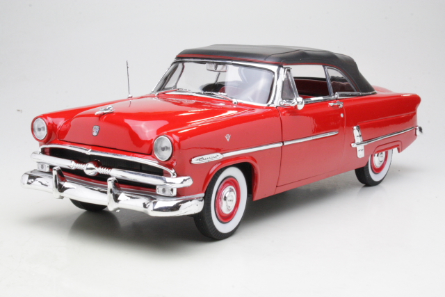 Ford Crestline Sunliner 1953, punainen "canopy closed"