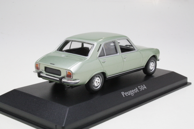 Peugeot 504 1970, vaaleanvihreä