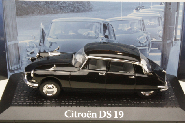 Citroen DS19, Charles de Gaulle 1962, musta
