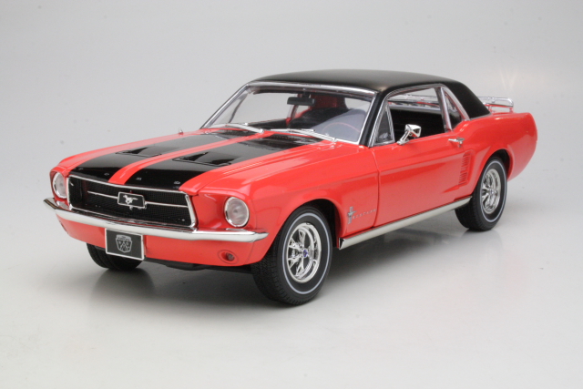 Ford Mustang Ski Country Special 1967, oranssi/musta