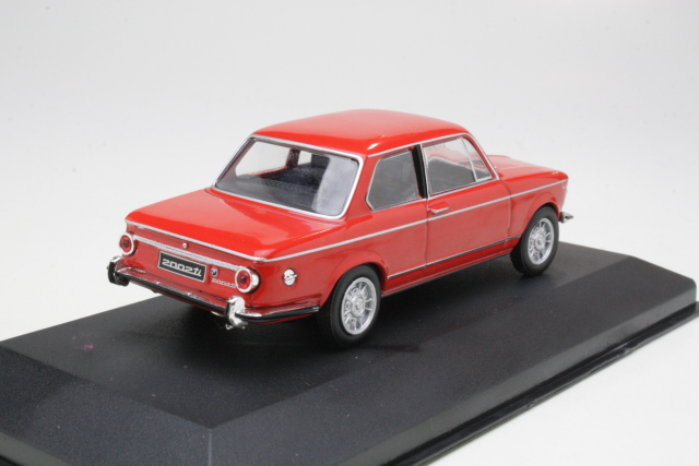 BMW 2002Ti 1968, punainen