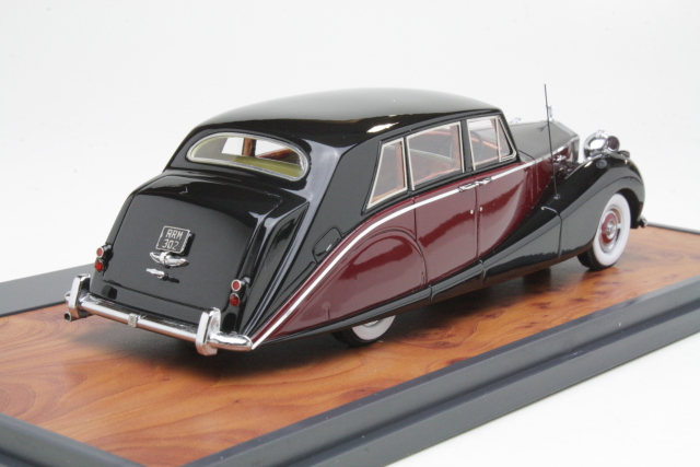 Rolls Royce Hooper Design "Empress Line" 1956, musta/punainen