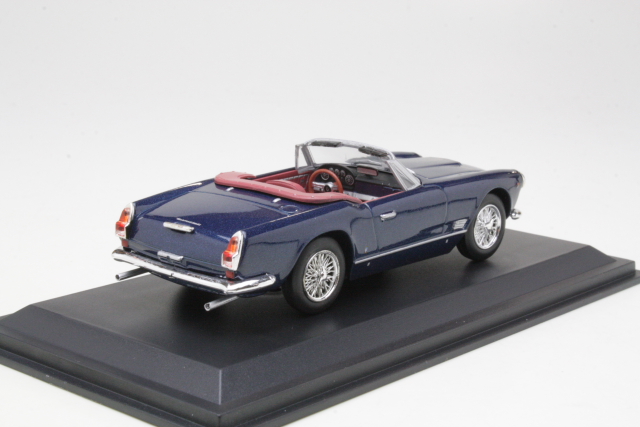 Maserati 3500 Vignale Spyder 1960, musta