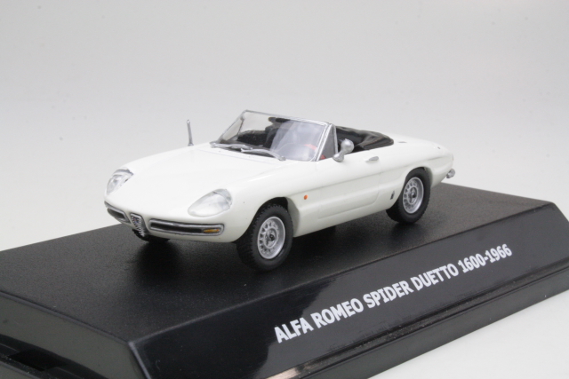 Alfa Romeo Spider Duetto 1600 1966, valkoinen