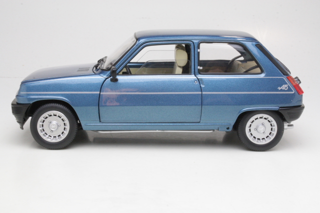 Renault 5 Alpine 1981, sininen