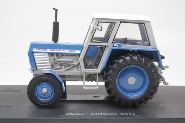 Zetor Crystal 8011 2WD, sininen - Sulje napsauttamalla kuva