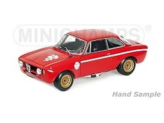 Alfa Romeo GTA 1300 Junior 1971, punainen Alfa Romeo GTA 1300 Junior 1971, punainen