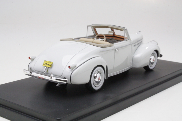 LaSalle Series 50 Convertible Coupe 1940, beige