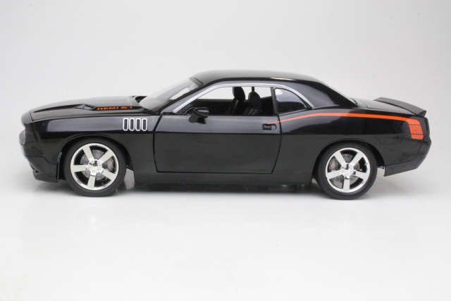 Plymouth Concept Cuda, musta - Sulje napsauttamalla kuva