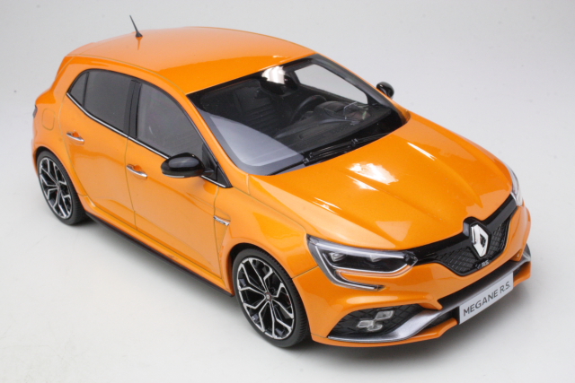 Renault Megane R.S. 2017, oranssi