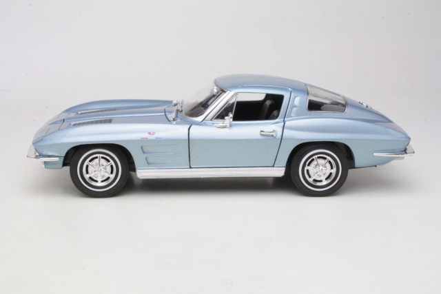 Chevrolet Corvette C2 Sting Ray 1963, sininen