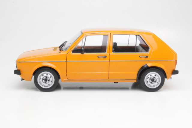 VW Golf 1 1983, oranssi