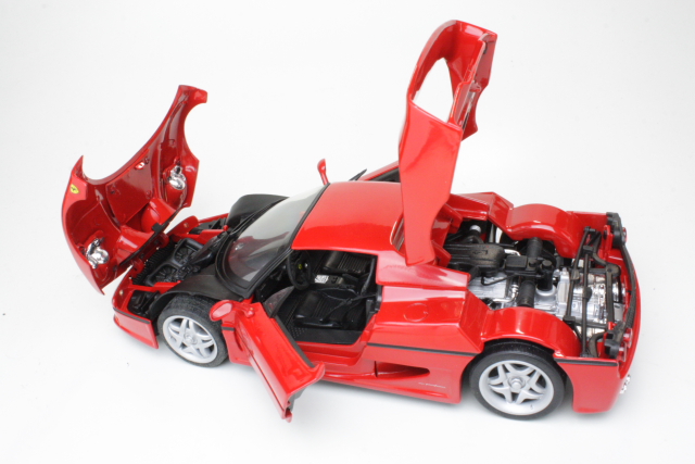 Ferrari F50 Hardtop 1995, punainen - Sulje napsauttamalla kuva