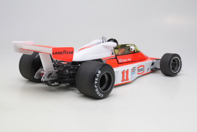 McLaren Ford M23, World Champion 1976, J.Hunt, no.11 - Sulje napsauttamalla kuva