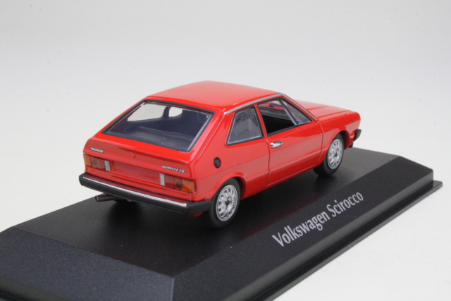 VW Scirocco 1974, punainen
