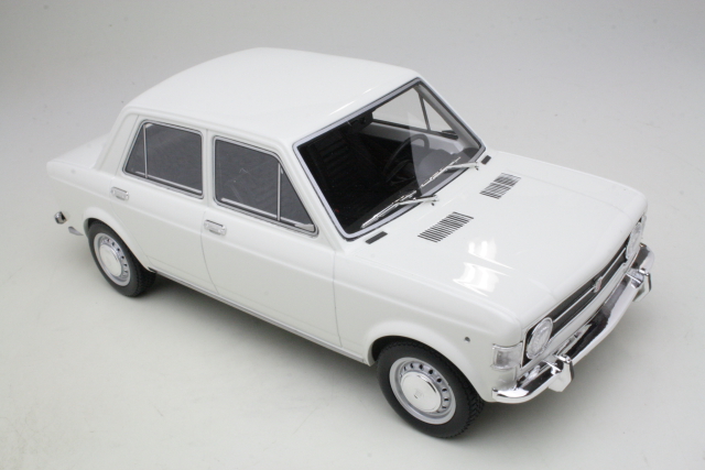 Fiat 128 1969, valkoinen
