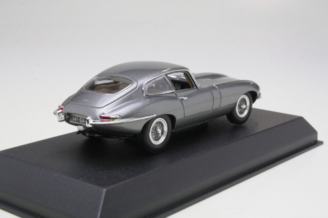 Jaguar E-Type Coupe 1964, harmaa