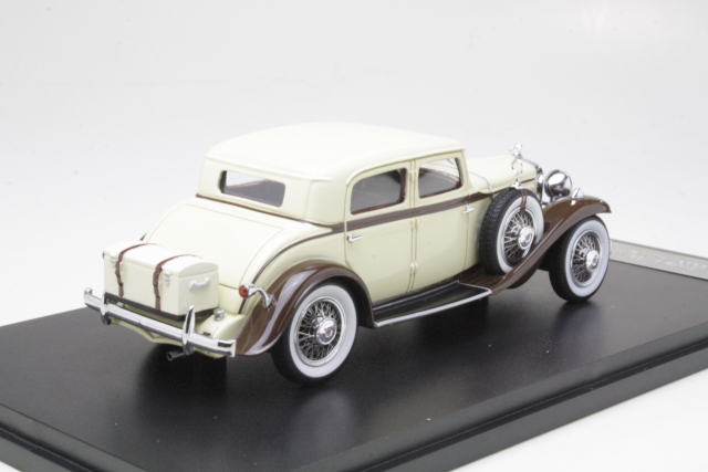 Stutz DV32 Monte Carlo Sedan by Weymann 1933, beige/ruskea