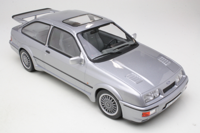 Ford Sierra RS Cosworth 1986, harmaa