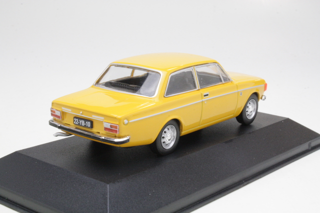 Volvo 142 1973, keltainen