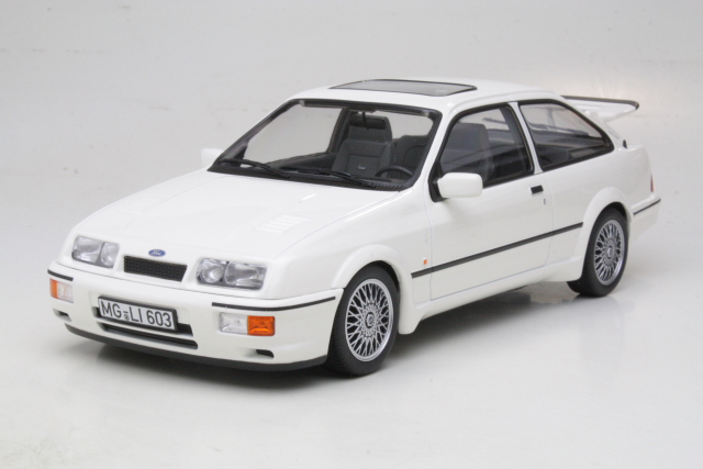 Ford Sierra RS Cosworth 1986, valkoinen