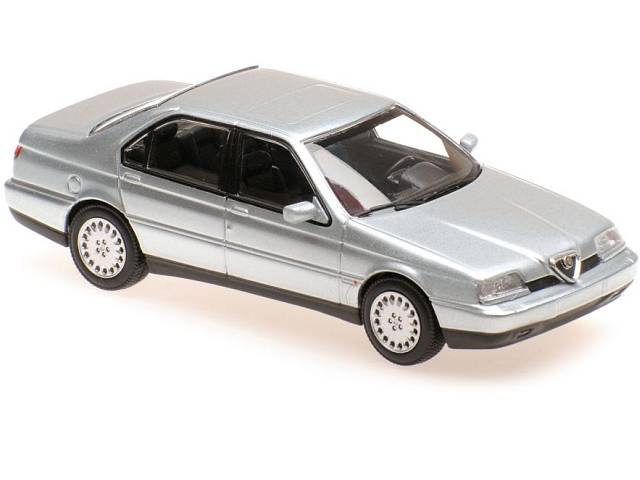 Alfa Romeo 164 3.0 V6 Super 1992, hopea Alfa Romeo 164 3.0 V6 Super 1992, hopea
