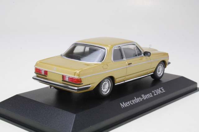 Mercedes 230CE (c123) 1976, kulta