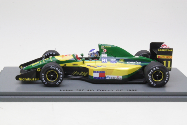 Lotus 107, French GP 1992, M.Hakkinen, no.11