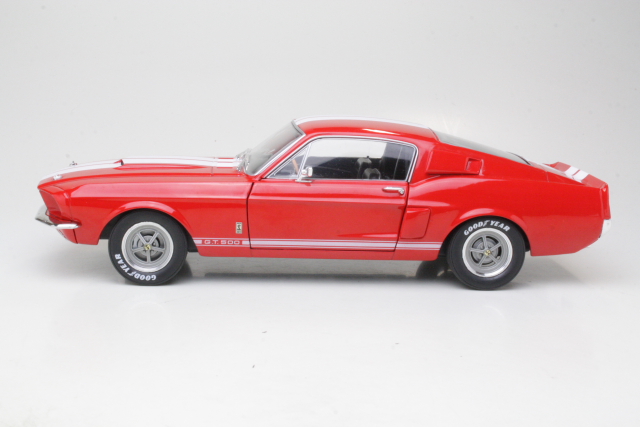 Shelby Mustang GT500 1967, punainen/valkoinen