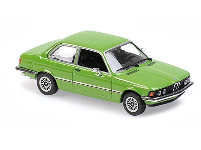 BMW 323i (e21) 1975, vihreä BMW 323i (e21) 1975, vihreä