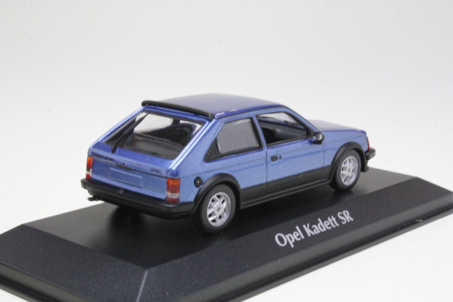 Opel Kadett D SR 1982, sininen