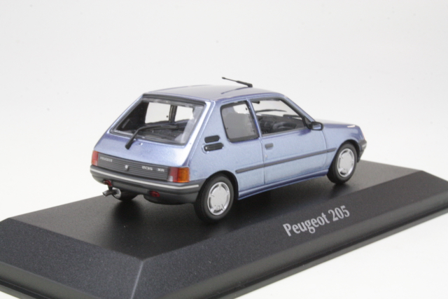 Peugeot 205 1990, sininen