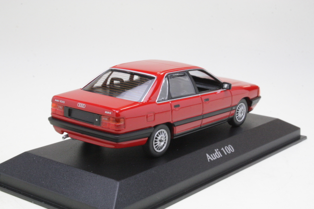 Audi 100 1990, punainen - Sulje napsauttamalla kuva