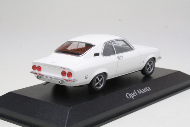 Opel Manta A 1970, valkoinen