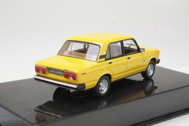 Lada 2105 1981, keltainen
