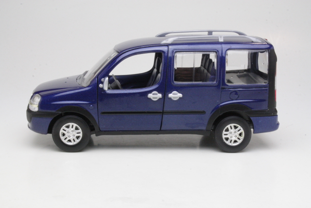 Fiat Doblo Malibu 2002, tummansininen